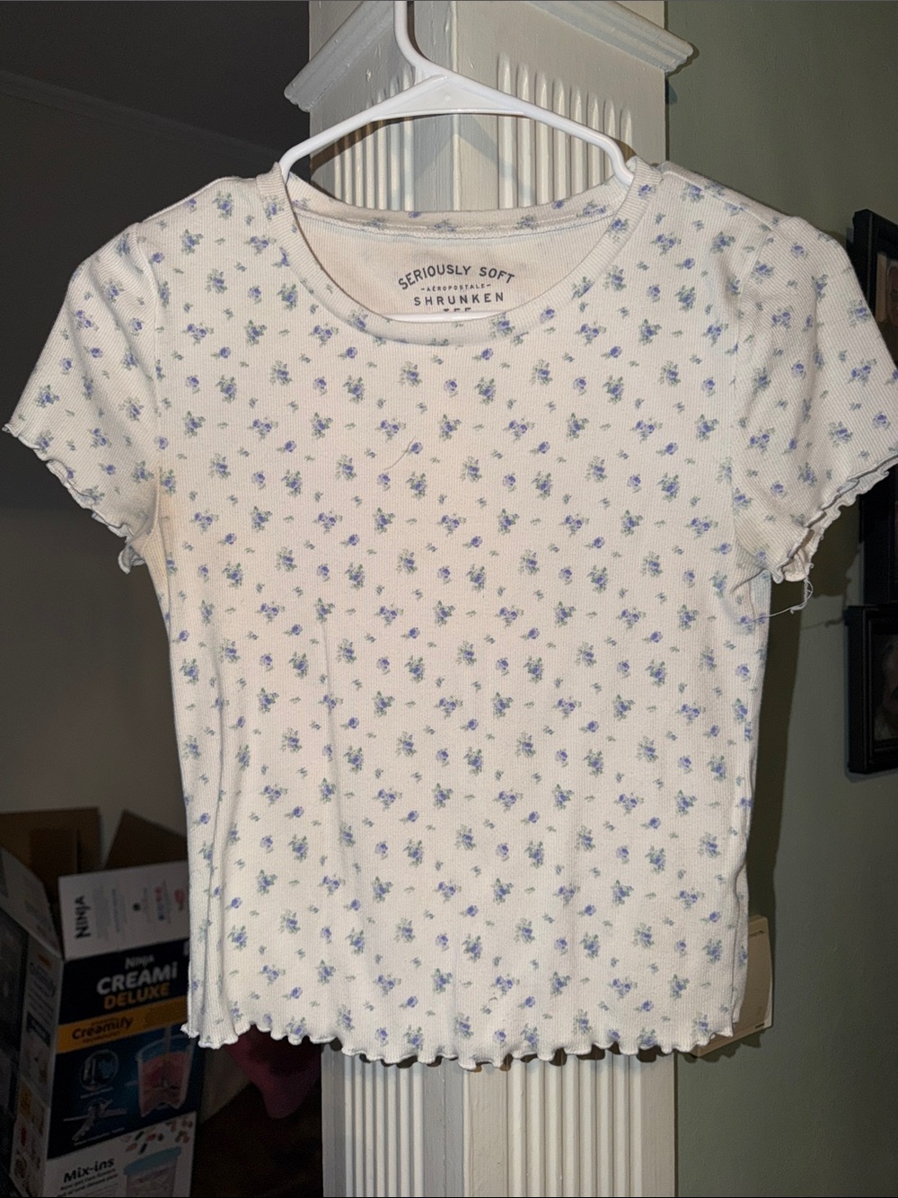 Aeropostale White Short Sleeve Tee with Small Blue Floral Print